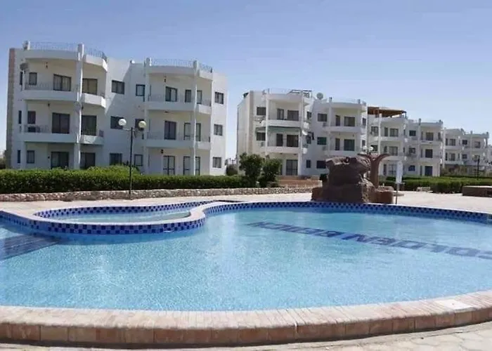 Üdülőpark شالية بأجمل قري راس سدر Rasz Szedr